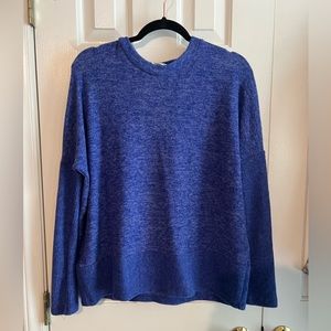 NWOT Zenana blue sweater